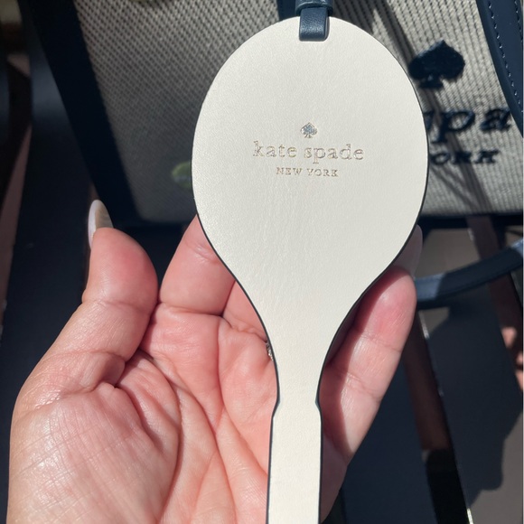 Kate Spade Tote - Picture 5 of 7
